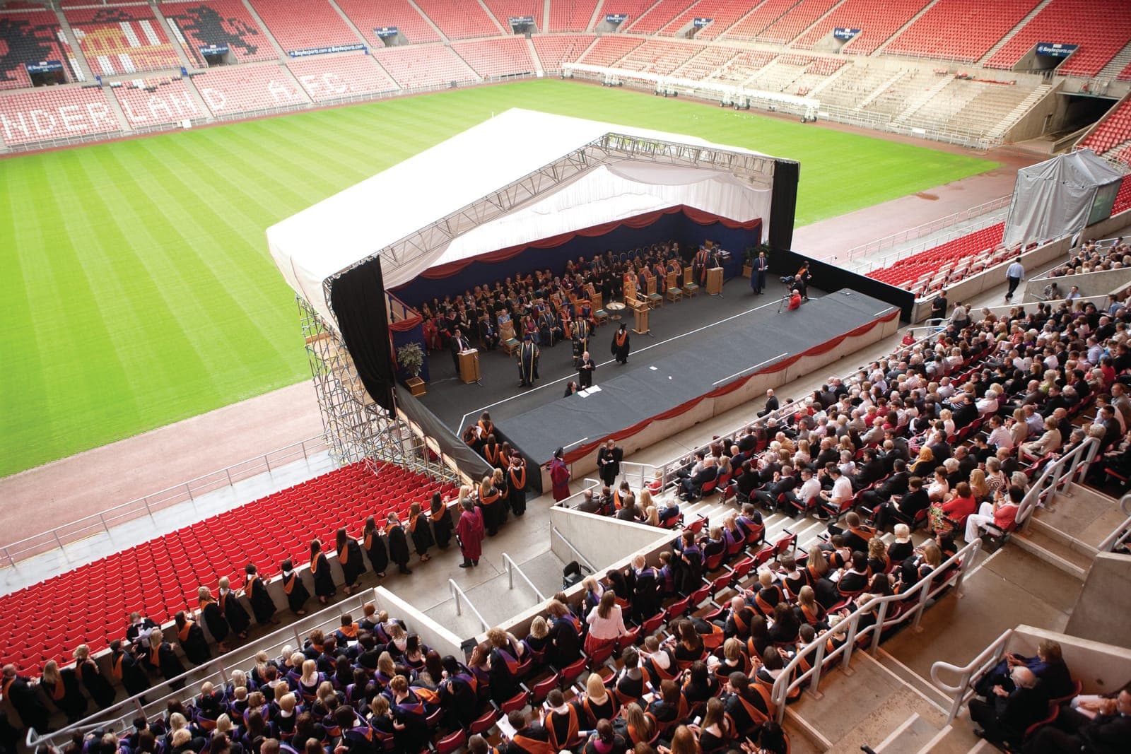 Lễ tốt nghiệp Đại học Sunderland
